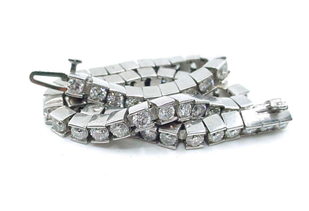 Luxurious 5.00 Ct. Natural Diamond Platinum Straight Line Tennis Bracelet