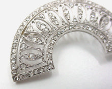 Charger l&#39;image dans la galerie, Exquisite Edwardian Platinum Diamond Brooch
