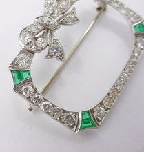 Charger l&#39;image dans la galerie, Rare Kobrin New York Art Deco Emerald Old Cut Diamond Platinum Gold Pin Brooch
