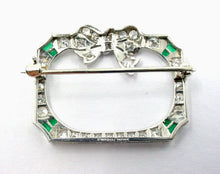 Charger l&#39;image dans la galerie, Rare Kobrin New York Art Deco Emerald Old Cut Diamond Platinum Gold Pin Brooch
