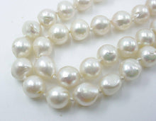 画像をギャラリービューアに読み込む, Essential Double Strand Cultured Pearl Jadeite Jade 14k Yellow  Gold Necklace
