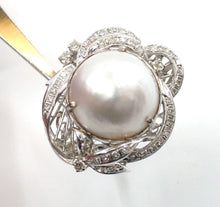 Load image into Gallery viewer, Elegant Vintage Diamond Mabe Pearl Halo 14k Gold Statement Cocktail Ring
