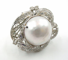 Load image into Gallery viewer, Elegant Vintage Diamond Mabe Pearl Halo 14k Gold Statement Cocktail Ring
