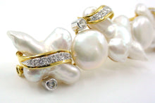 Charger l&#39;image dans la galerie, Kai-Yin Lo Freshwater Pearl and Diamond Pendant-Brooch
