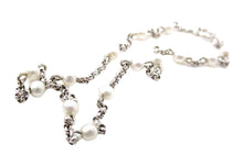 Charger l&#39;image dans la galerie, Delicate Platinum Cultured Pearl Diamond Station Rolo Link Bracelet
