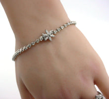 Charger l&#39;image dans la galerie, Classic Platinum 2.11 Ct Diamond Tennis with Star Snowflake Clasp Bracelet
