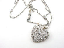 Charger l&#39;image dans la galerie, SALE--Exceptional Edwardian Platinum 1.95 OEC Heart and Diamond Station Chain Necklace
