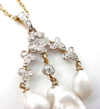 画像をギャラリービューアに読み込む, Edwardian Antique Platinum Pearl 3-Drop 18k Gold Pendant
