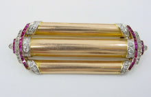 Charger l&#39;image dans la galerie, Stunning 1940&#39;s Retro Ruby Diamond 14K Rose Gold Platinum Triple Row Bar Brooch
