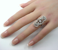 画像をギャラリービューアに読み込む, Edwardian Belle Époque Platinum Diamond Navette Dinner Ring--Lattice and Vines
