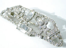 Charger l&#39;image dans la galerie, Rare Art Deco GIARDINETTI Platinum 2.62 Ct Diamond Brooch
